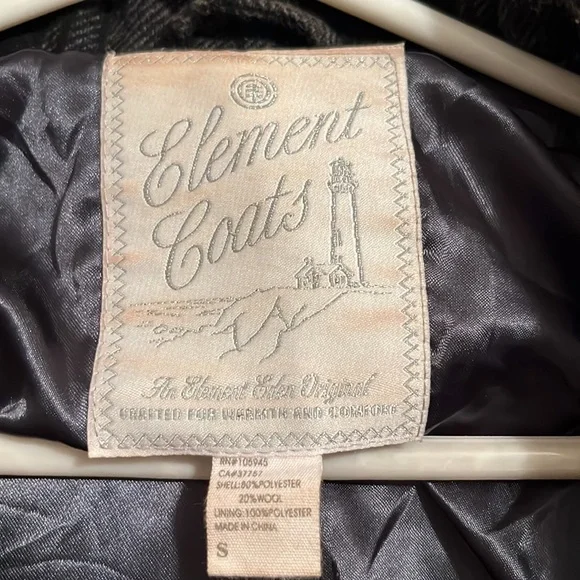 Vintage ELEMENT wool/polyester ladies hooded jacket. - Picture 3 of 9